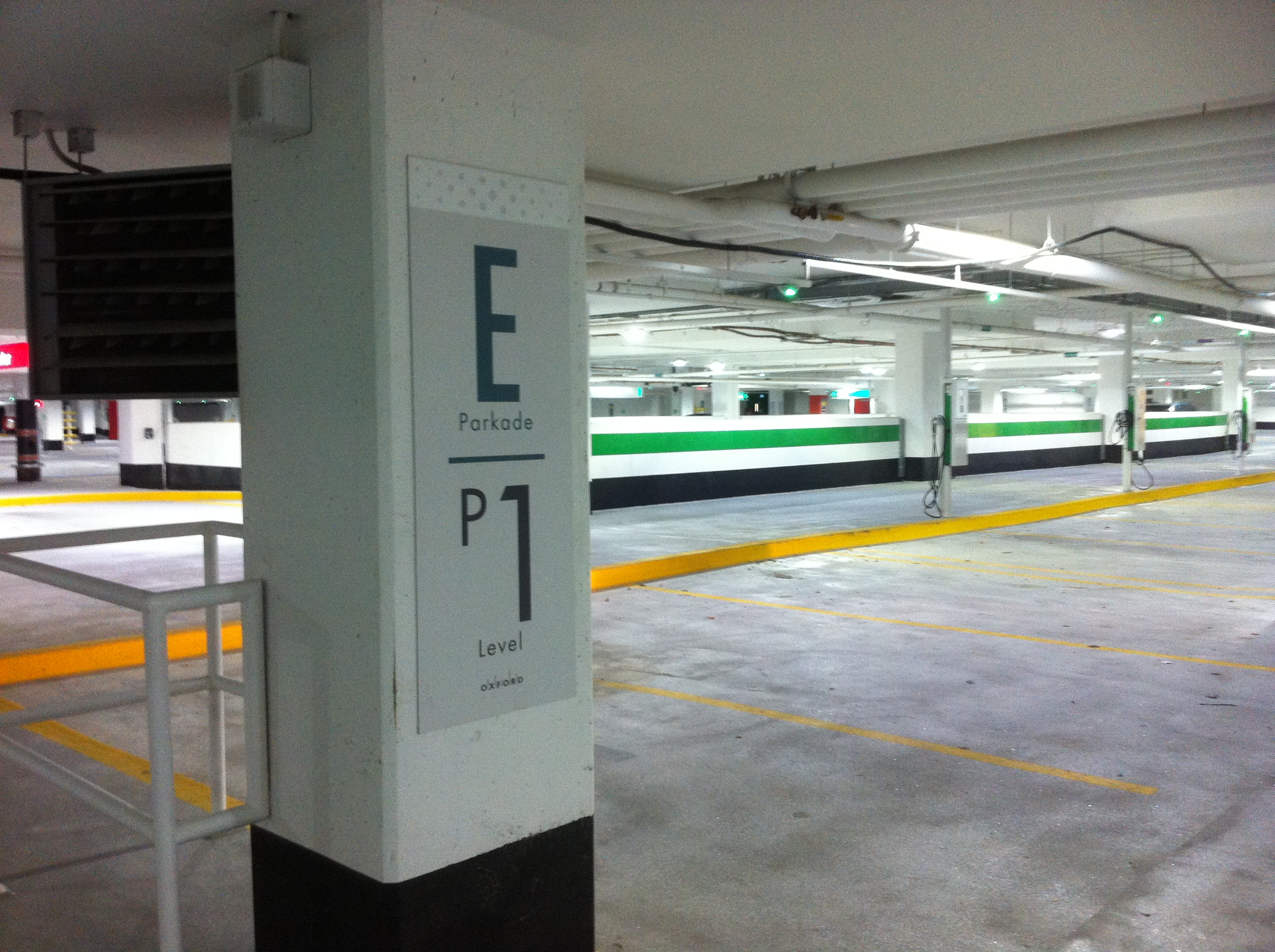East-Parking-Lot_Zone-E Level P1 Marker